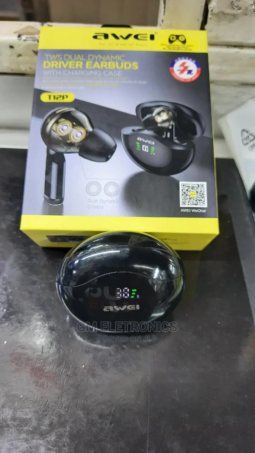 Awei Dual Dynamic Earbuds With Charging Case .