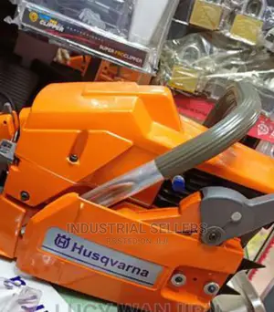 Uncompromising Quality 272xp Model Husqvarna Chainsaw