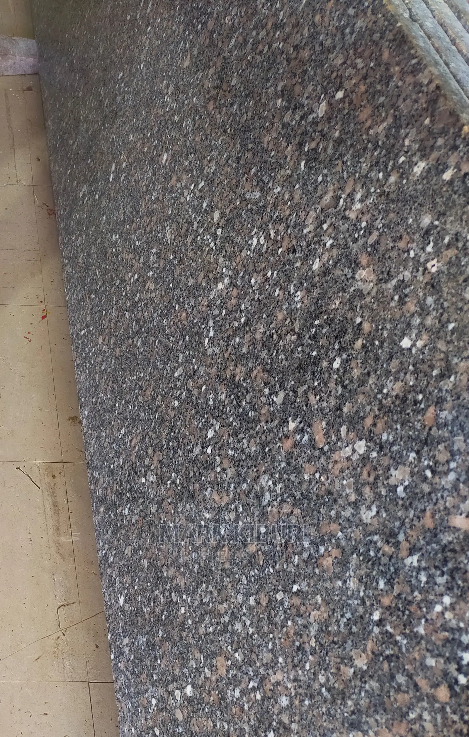 Grey N Cream -Granite