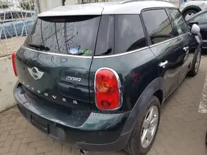 Mini Cooper 2014 Green