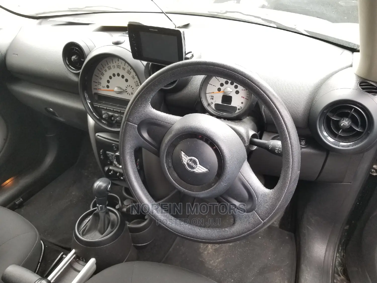 Mini Cooper 2014 Green