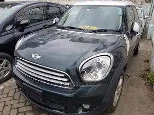 Mini Cooper 2014 Green