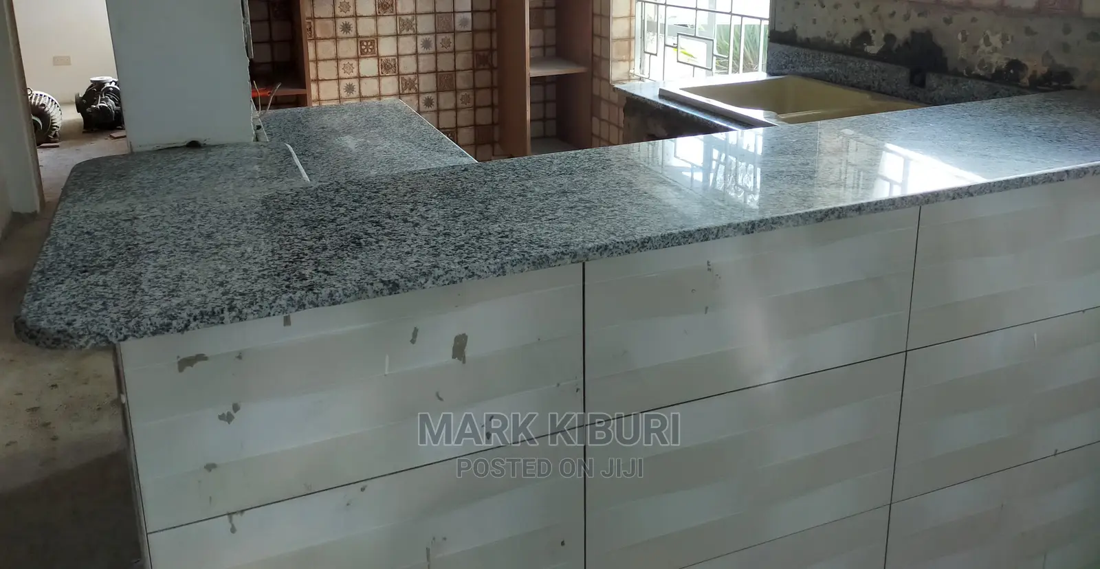 Granite -Black N White- 8x2ft