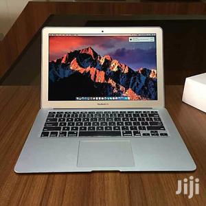 Apple Macbook Air 4GB Intel Core i5 SSD 256GB