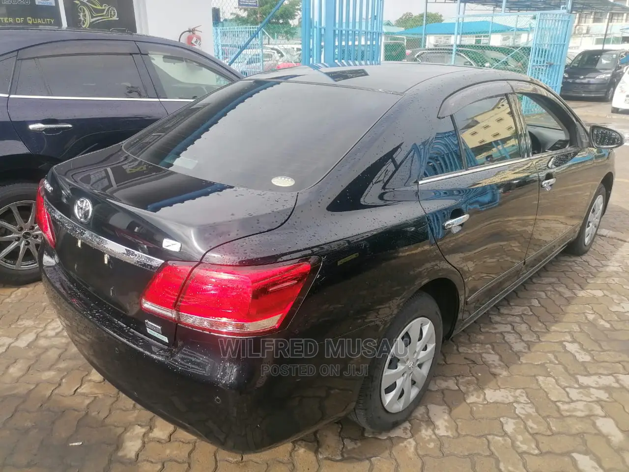 Toyota Premio 2015 Black
