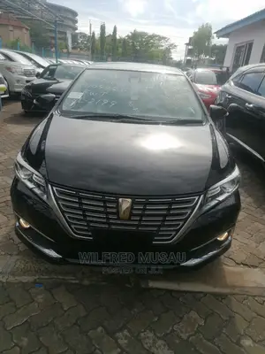 Toyota Premio 2015 Black