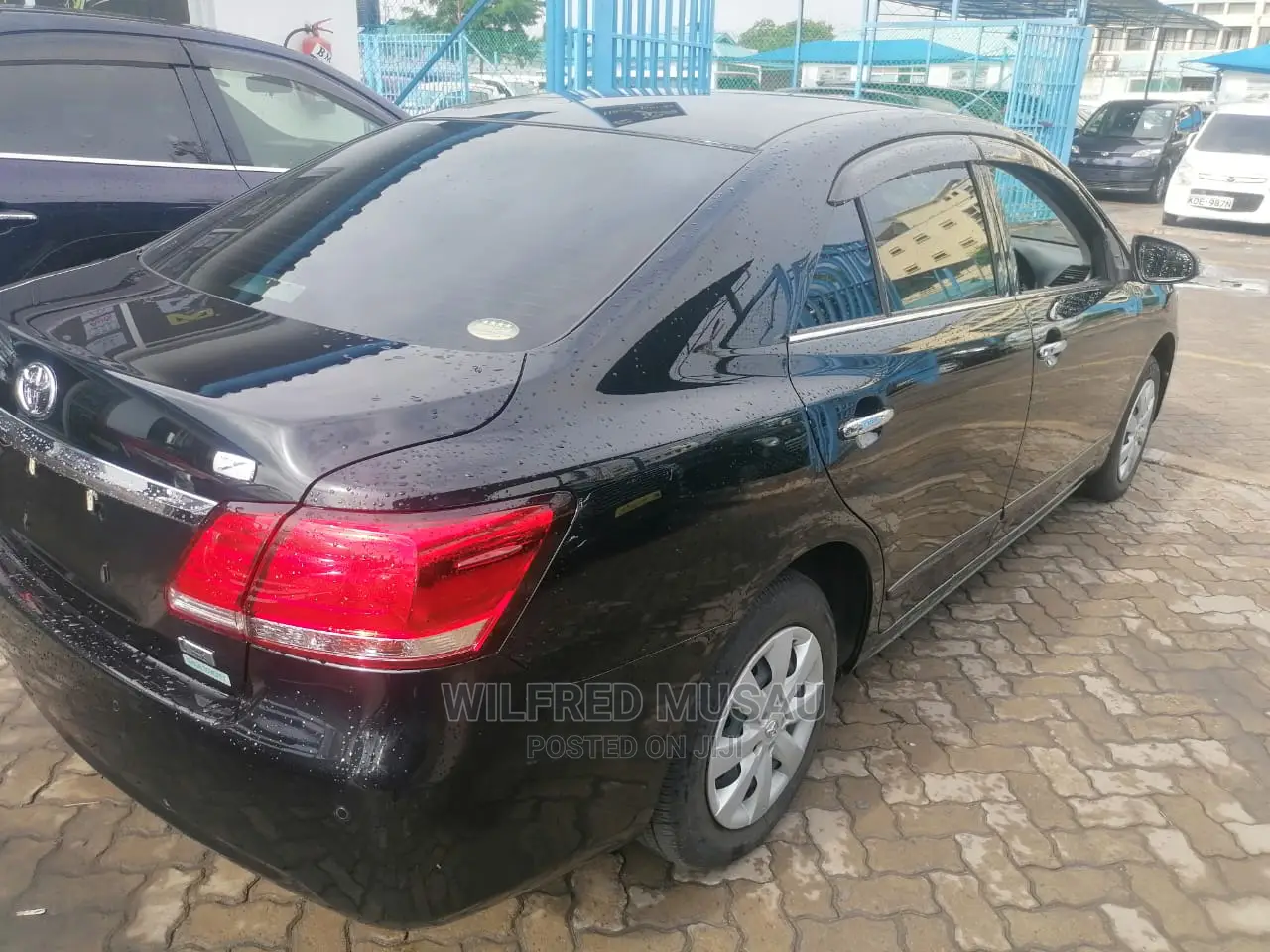 Toyota Premio 2015 Black