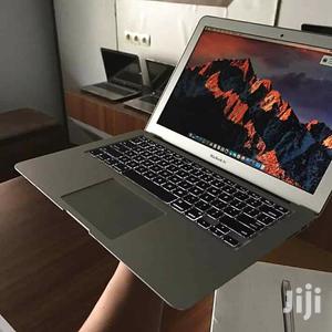 Laptop Apple Macbook Air 4GB Intel Core i5 SSD 256GB