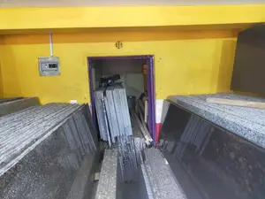 8x2ft Granite. Slabs