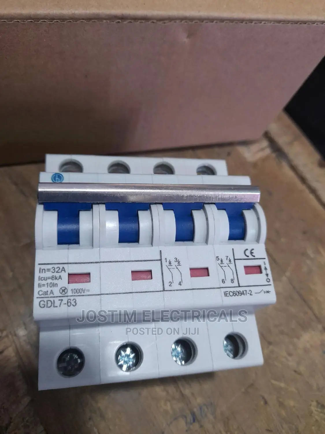 32A Solar Circuit Breakers 4pole