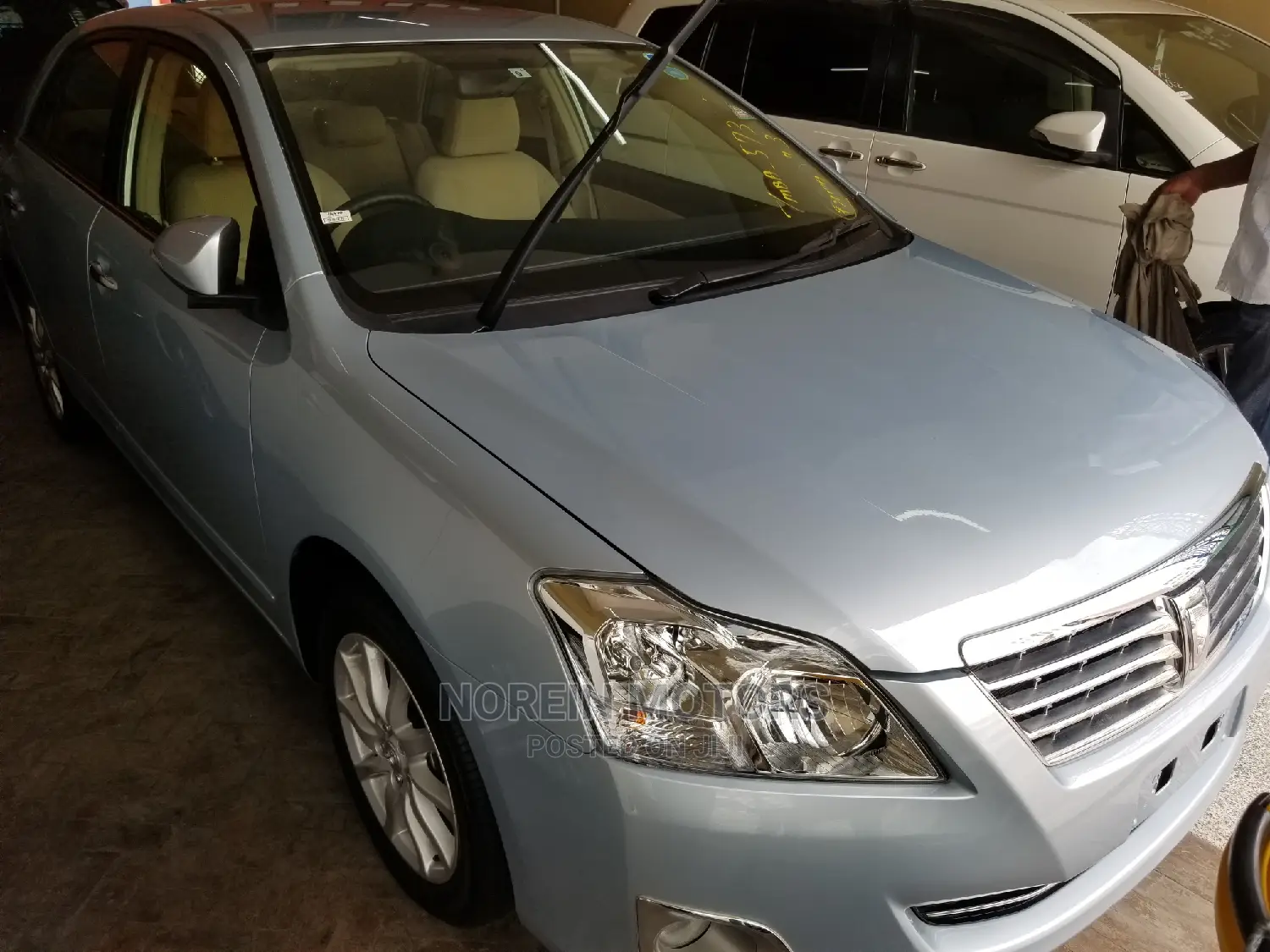 Toyota Allion 2014 Silver