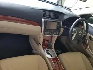 Toyota Allion 2014 Silver