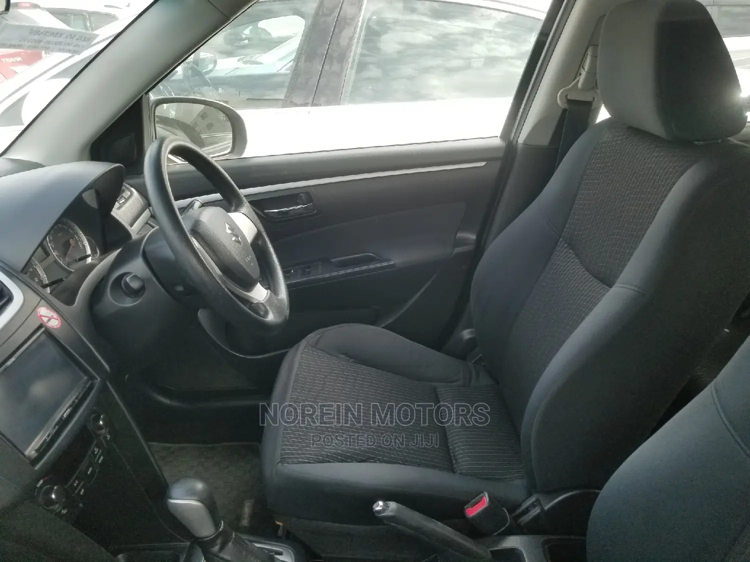Suzuki Swift 2014 Silver
