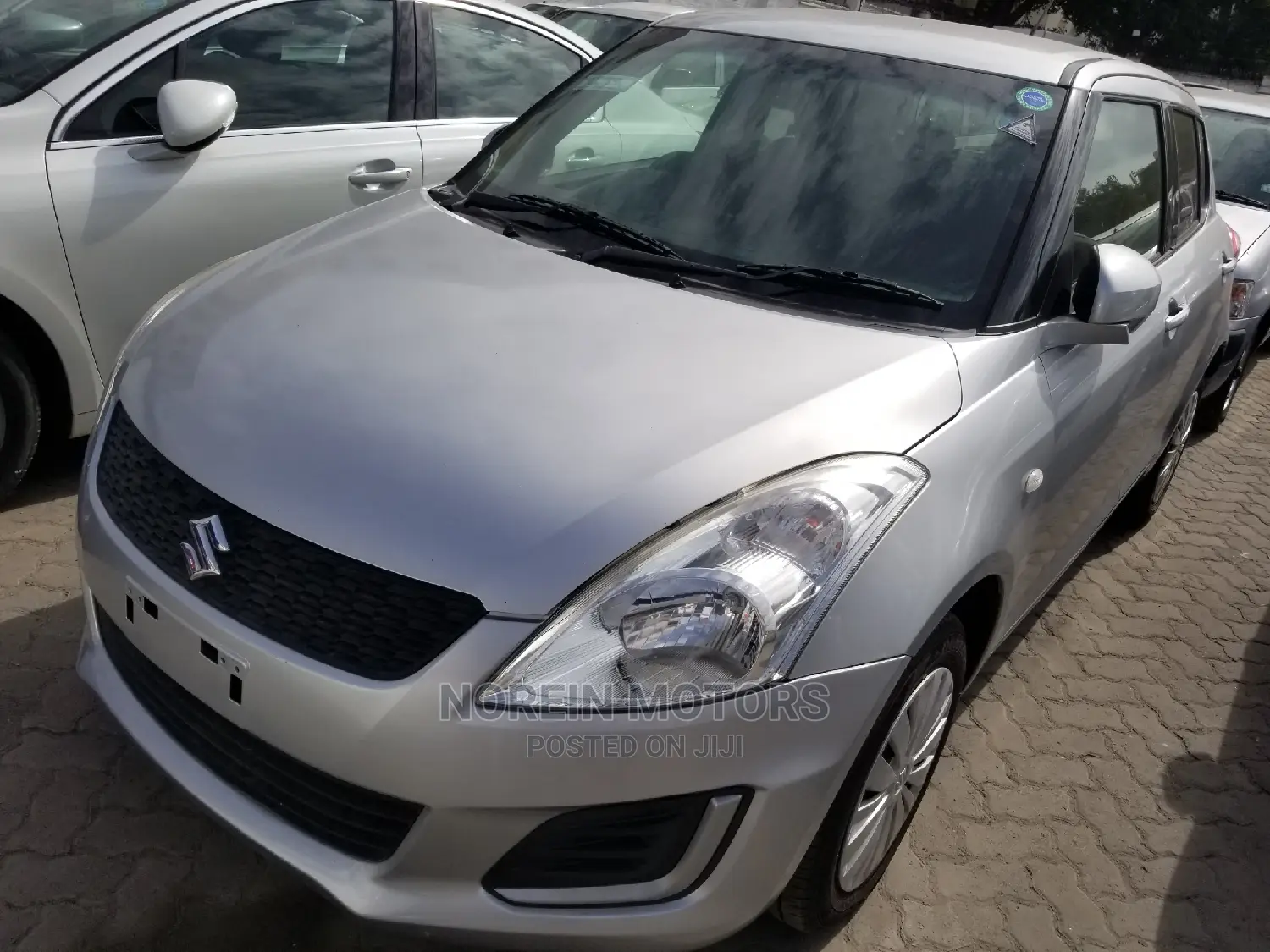 Suzuki Swift 2014 Silver