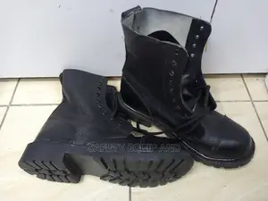 Leather Security Boots With Lace