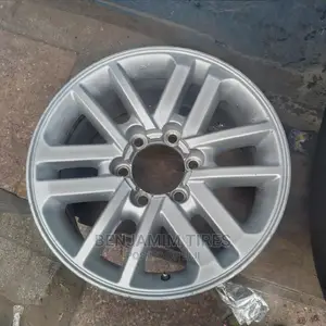 Original Rim Size 17 Inch for Toyota Fortuna.