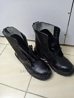 High Cut Safety Boot