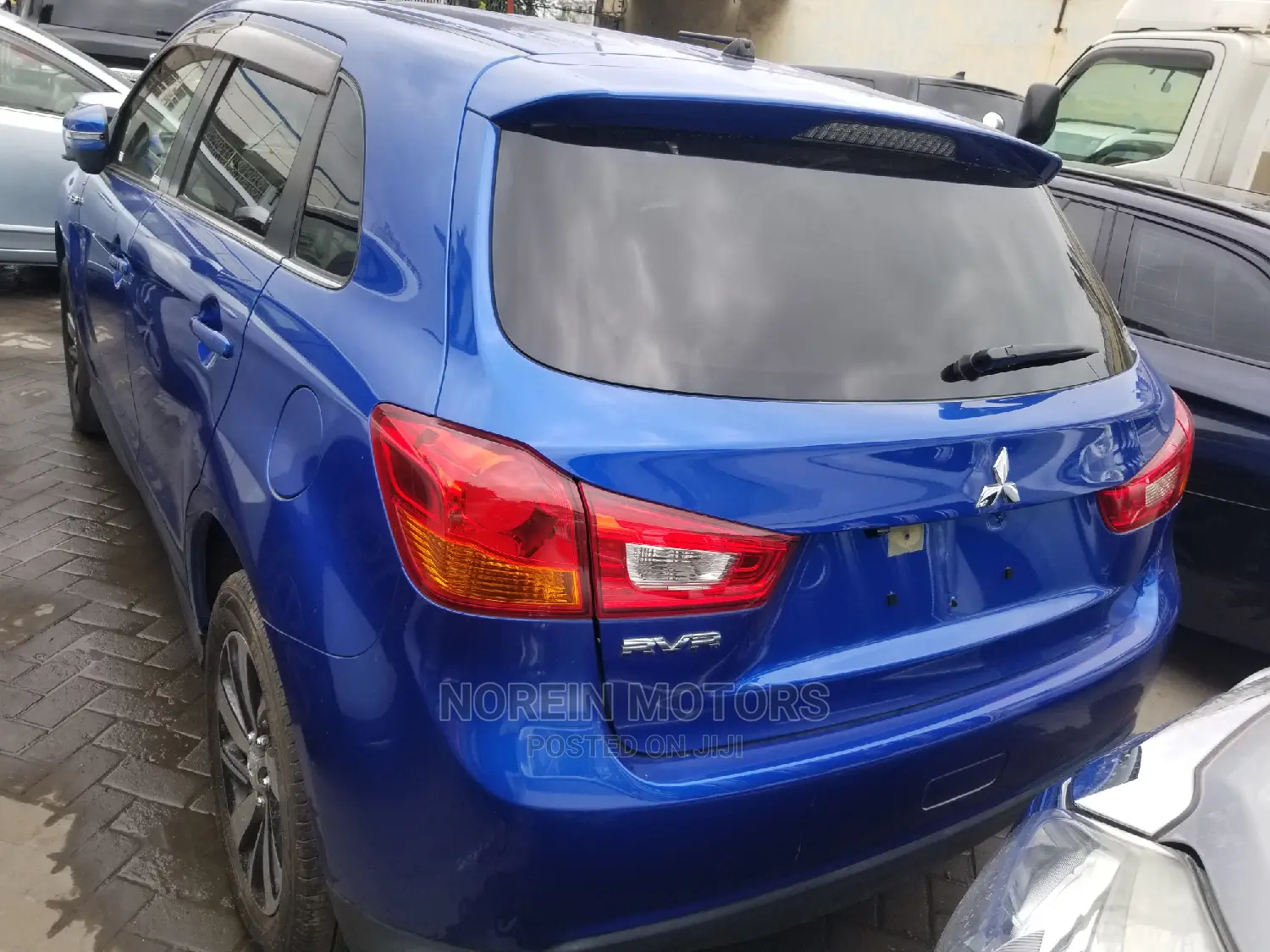 Mitsubishi RVR 2014 Blue