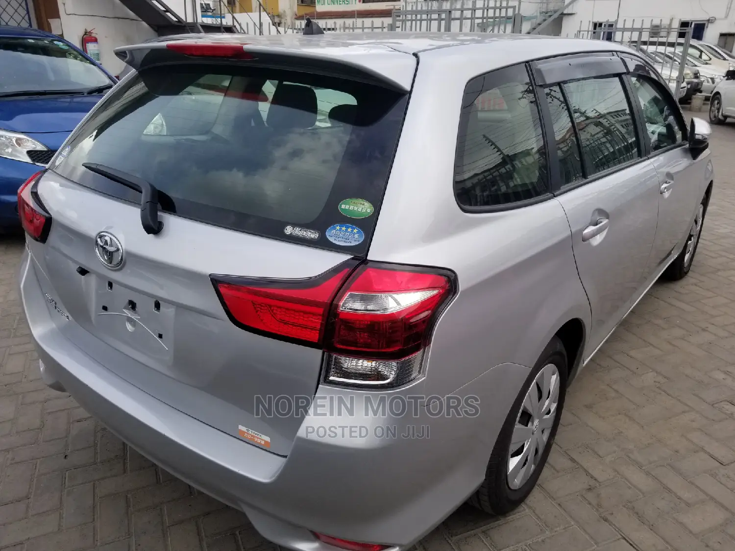 Toyota Fielder 2015 Silver