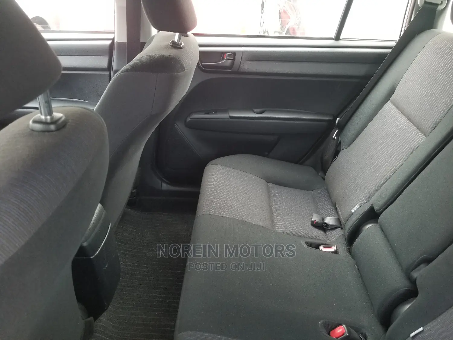 Toyota Fielder 2015 Silver