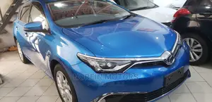 Toyota Auris 2015 Blue