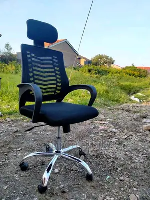 Headrest Office Chairs