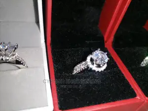 Size 7 Engagement Rings