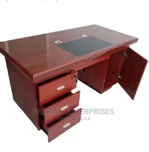 Executive Director's Office Desk 1.4 Meters