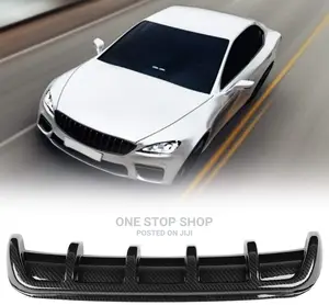 Universal Shiny Carbon Black Look Rear Shark Fin Diffuser
