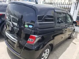 Honda Shuttle 2015 Black