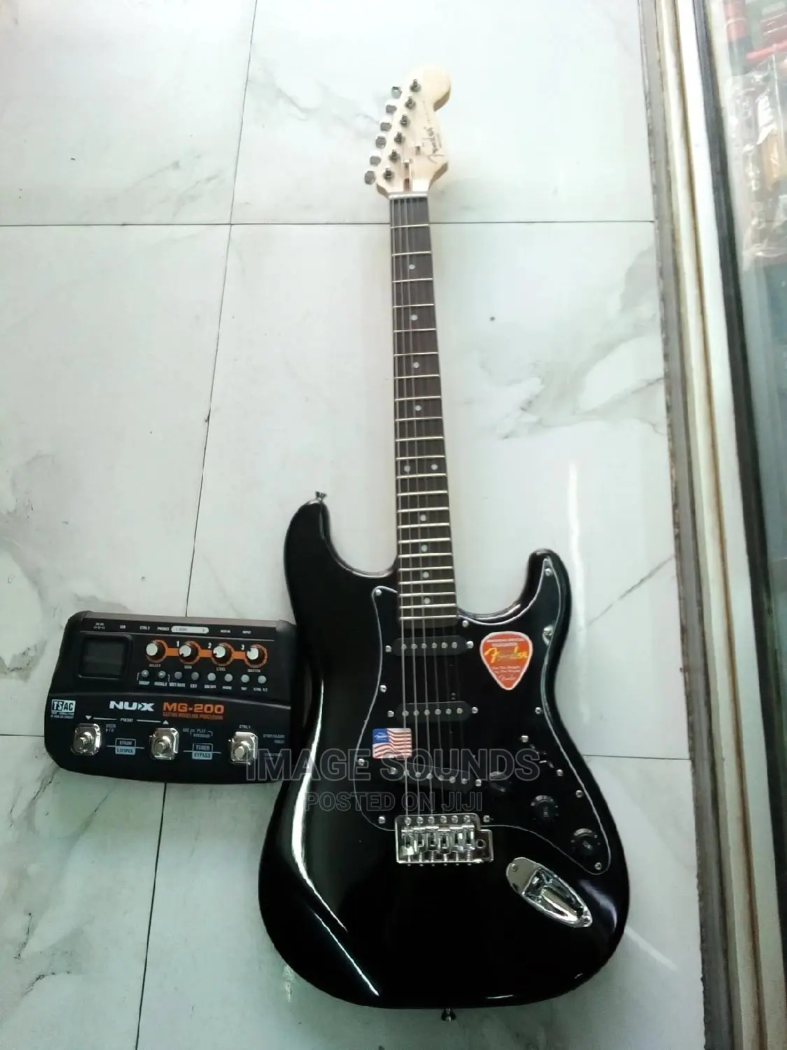 Fender Solo Guitar and Guitar Effect