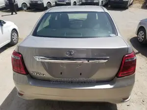 Toyota Axio 2015 Gray