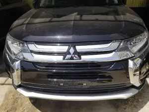 Mitsubishi Outlander 2014 Black