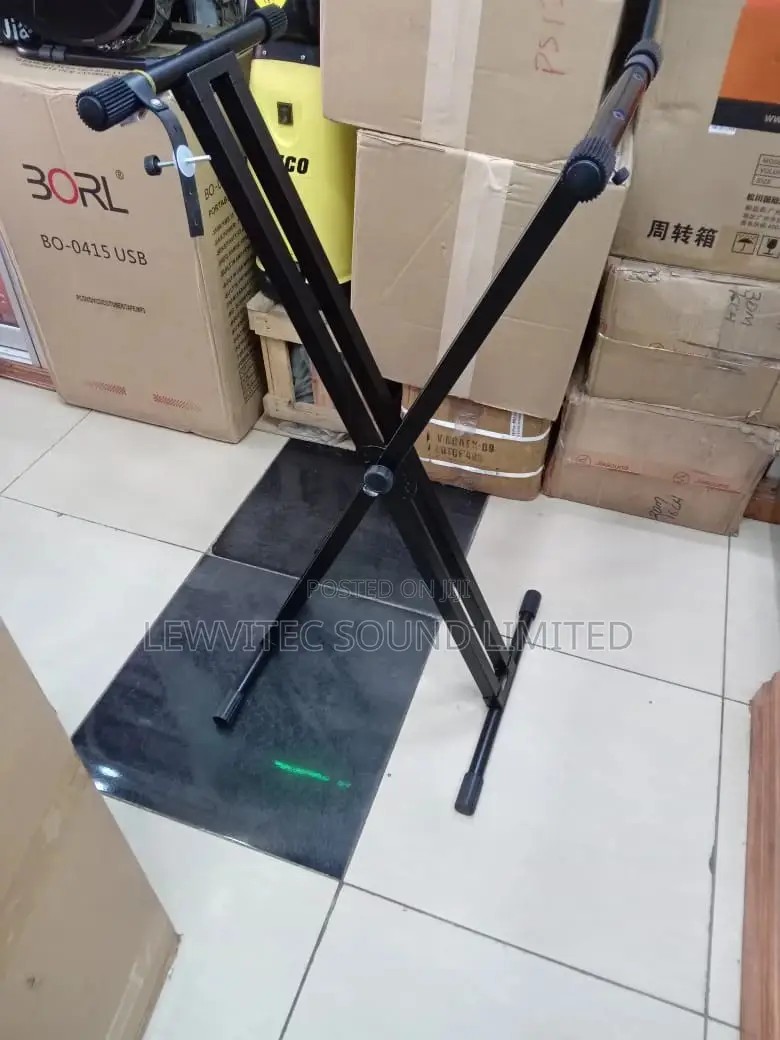Double Keyboard Stand