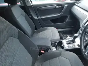 Volkswagen Passat 2014 Black