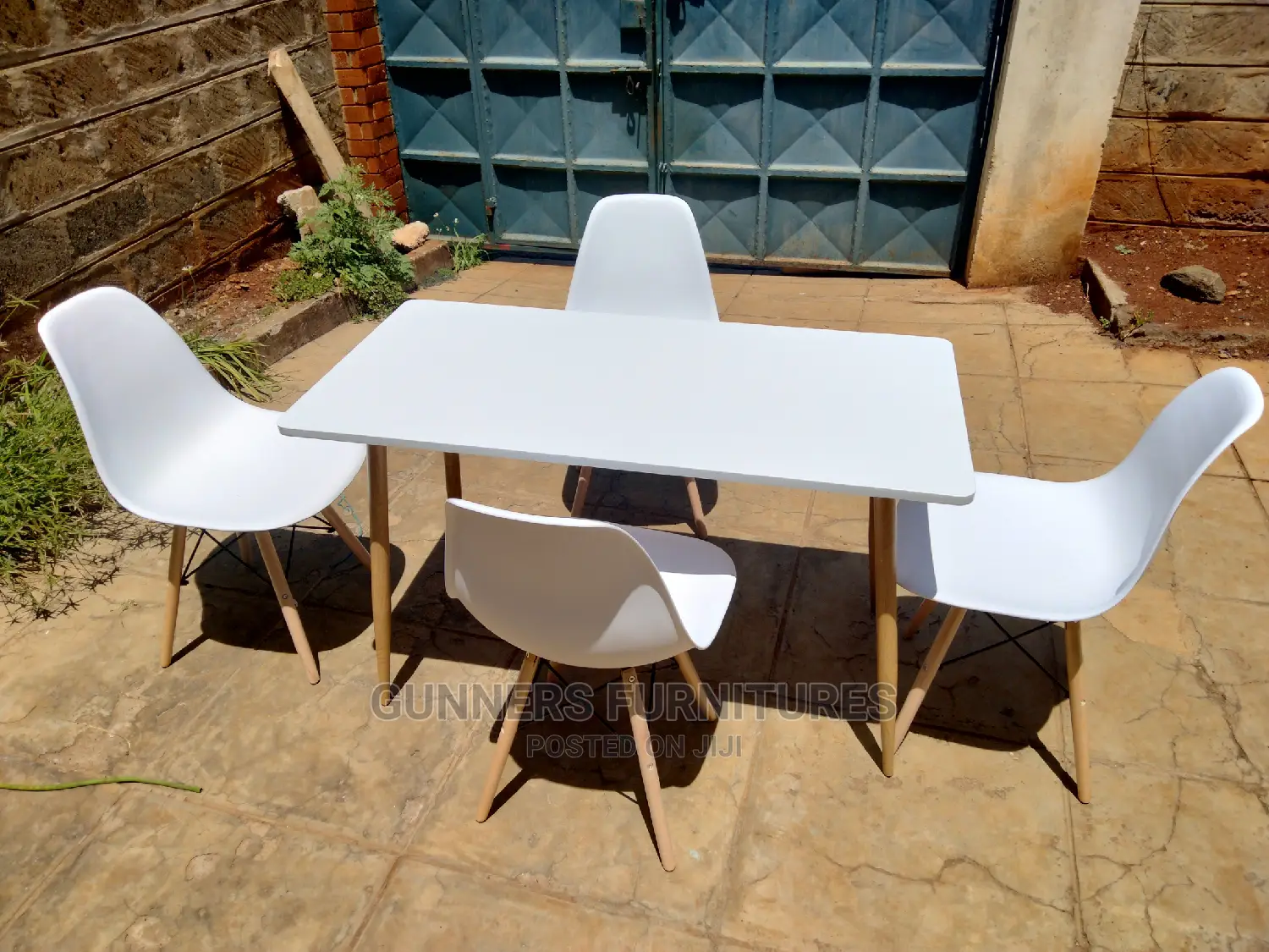 Eames Table and Eames Chairs.