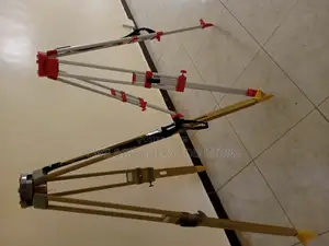 Heavy Gauge Ts Tripod