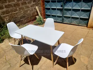 Aemes Table and Chairs.