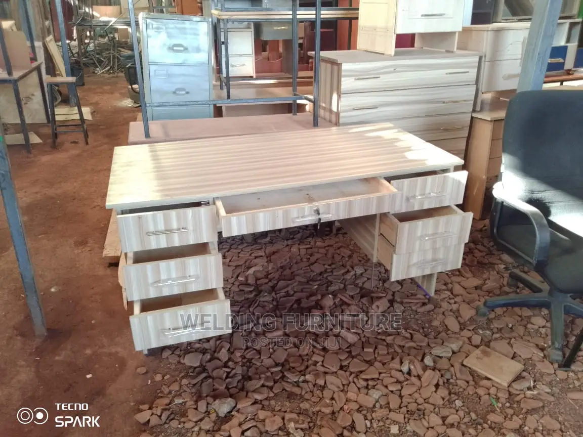 Office Desk