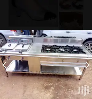 Combined Unit With Gas Cooker, Griddle and Fryer