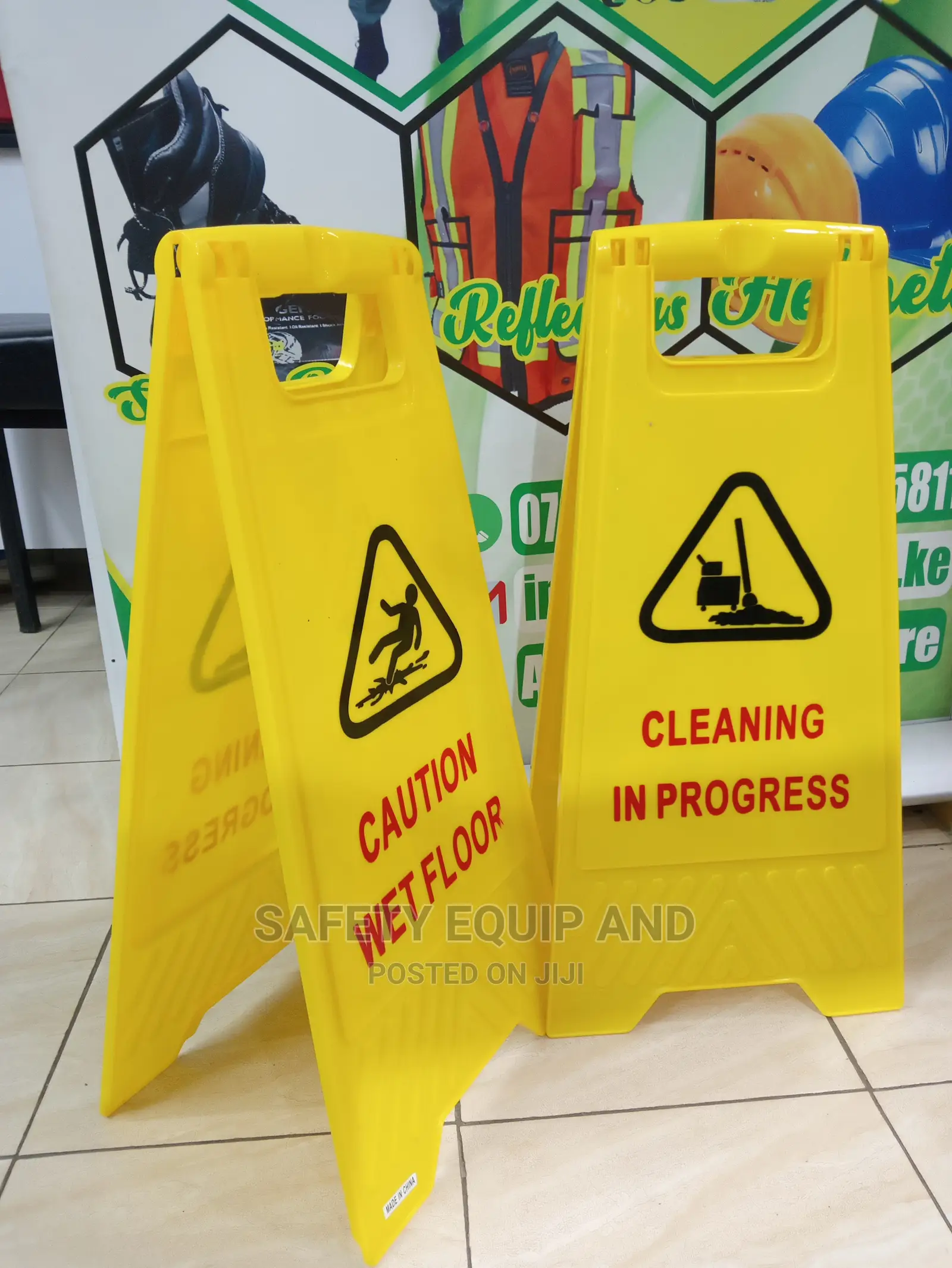 Reflective Caution Boards-Wet Floor