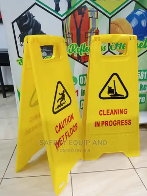 Reflective Caution Boards-Wet Floor