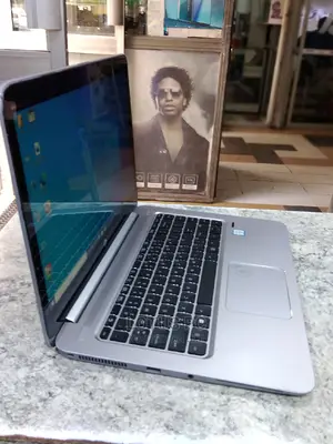 Laptop HP EliteBook 1040 G3 8GB Intel Core I5 SSD 256GB