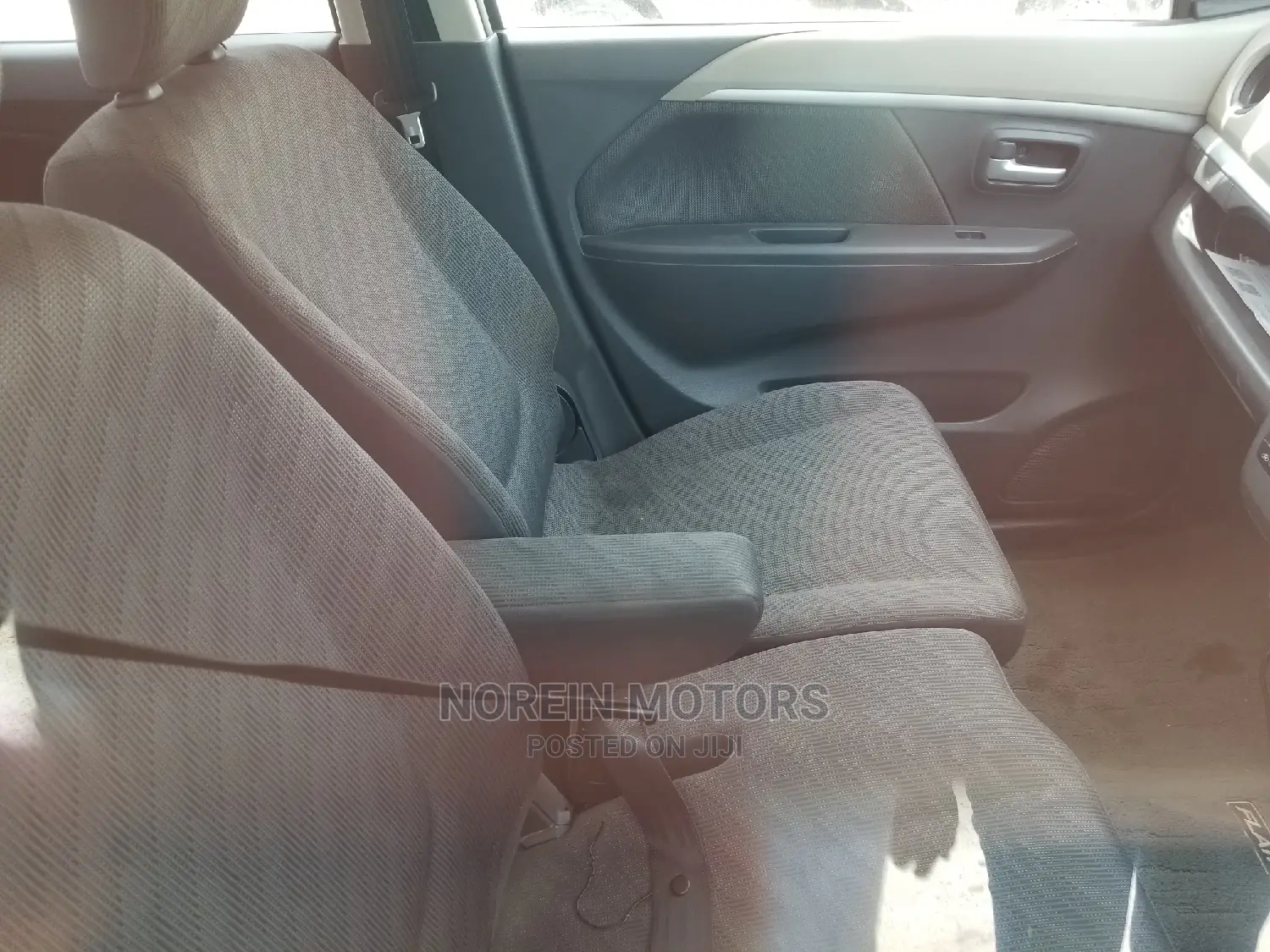 Mazda Flair 2015 Black