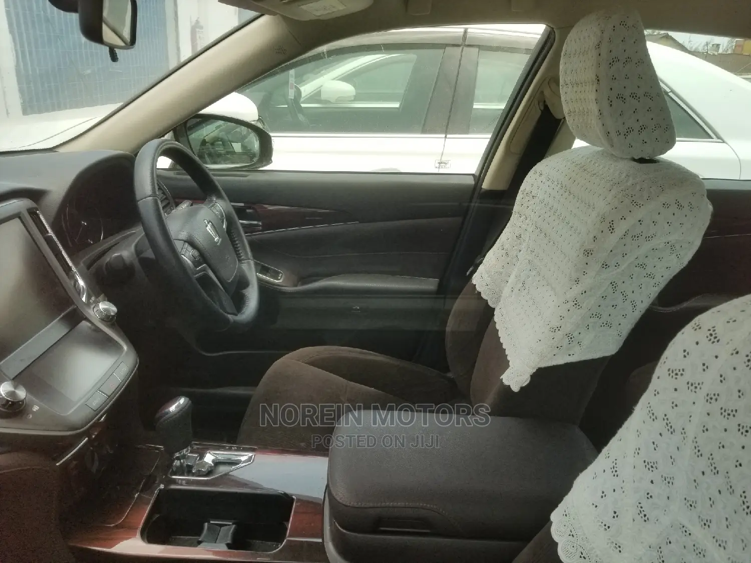 Toyota Crown 2014 Black
