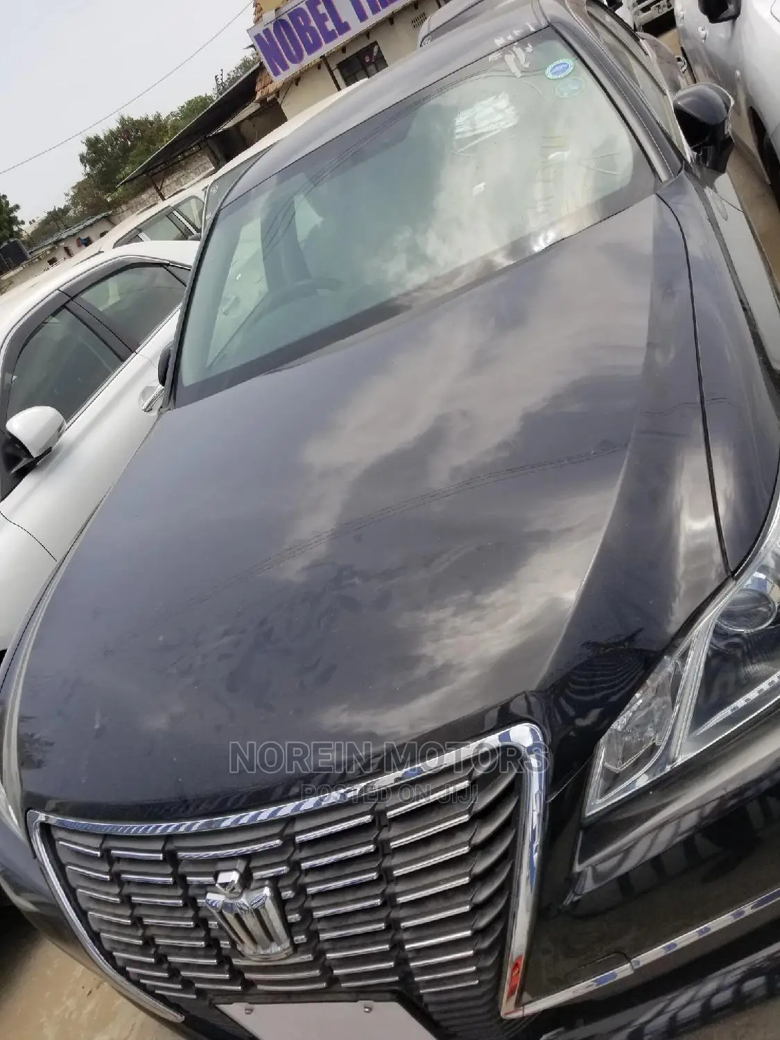 Toyota Crown 2014 Black
