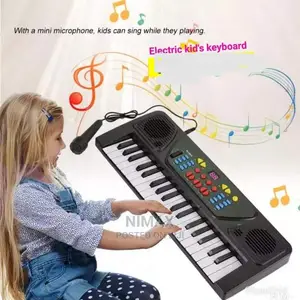Piano for Kids With 47 Keys and Playing Mic