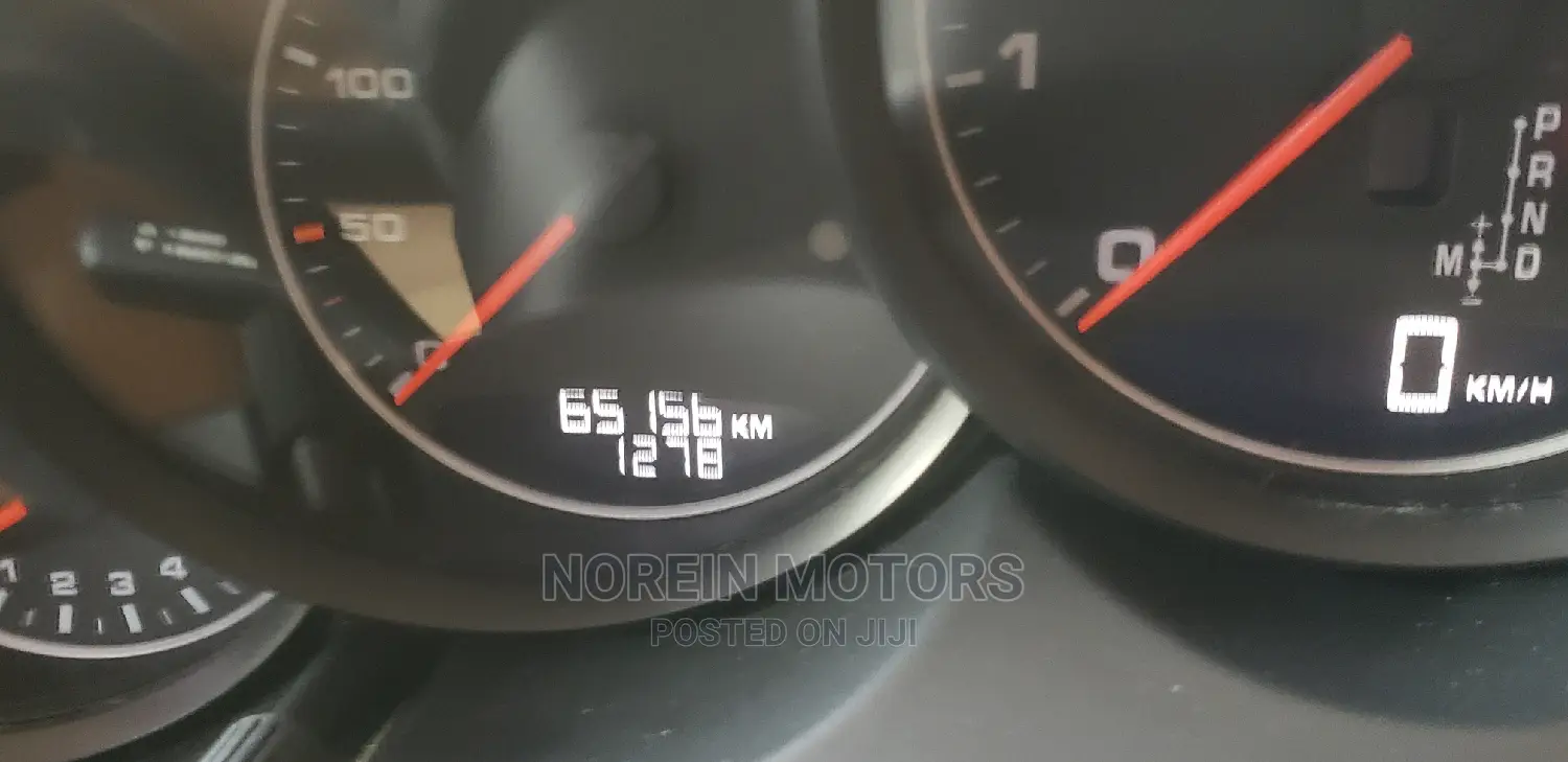 Porsche Cayenne 2015 Black