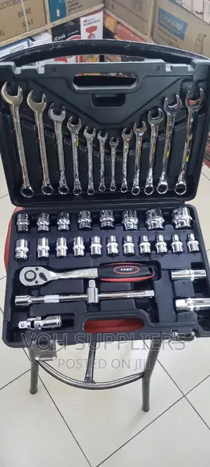 37pcs Car Repair Kit With Ratchet