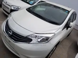 Nissan Note 2015